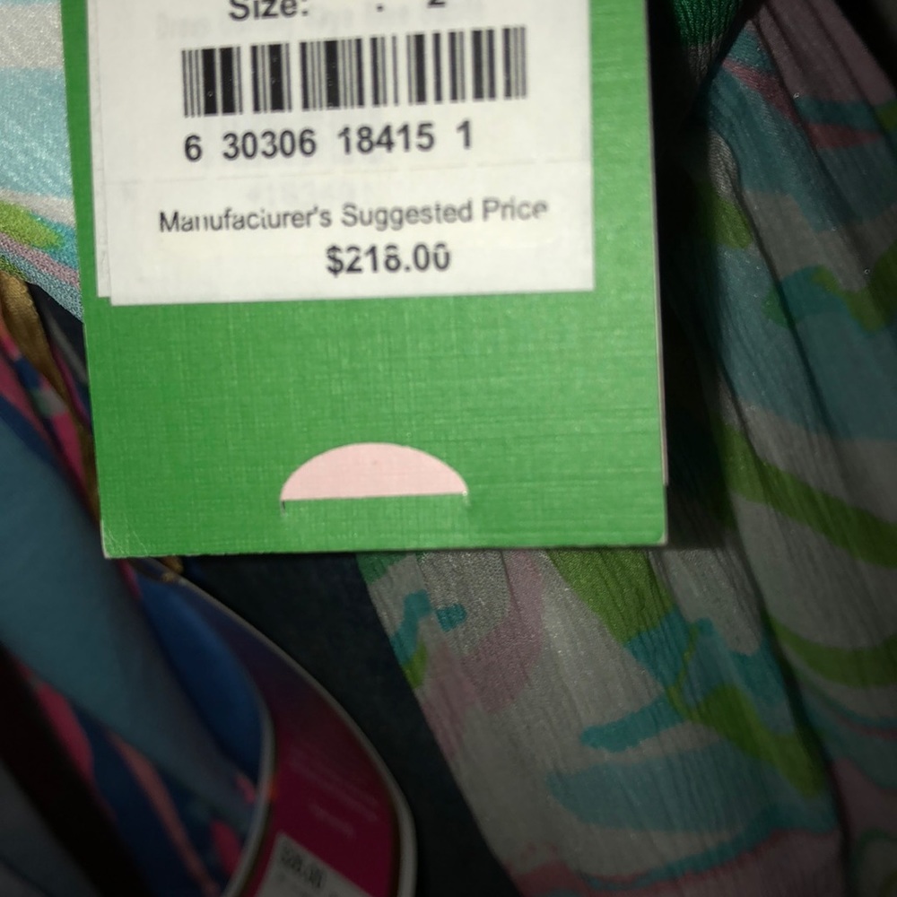 Lilly Pulitzer Dress! - Picture 3 of 3